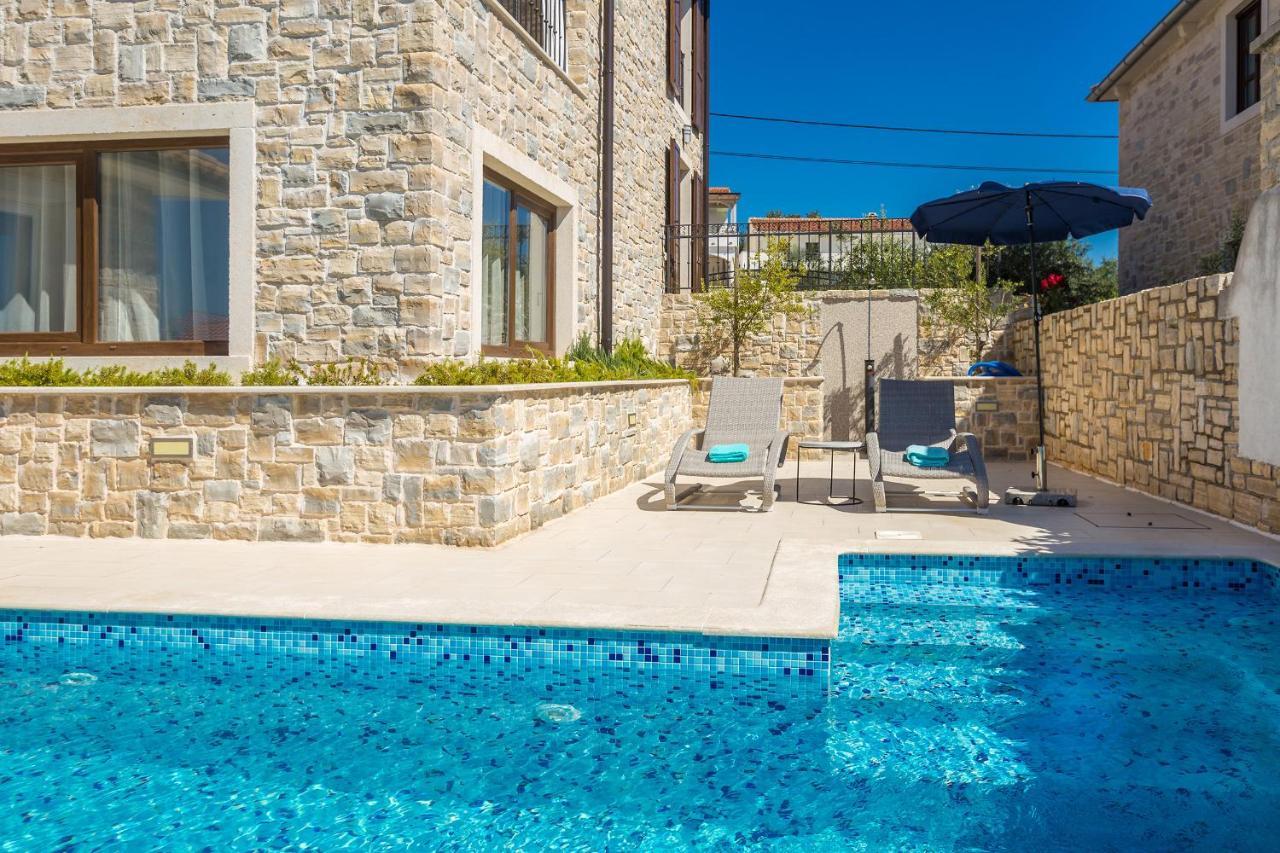 Villa Lurda Linardici Krk المظهر الخارجي الصورة