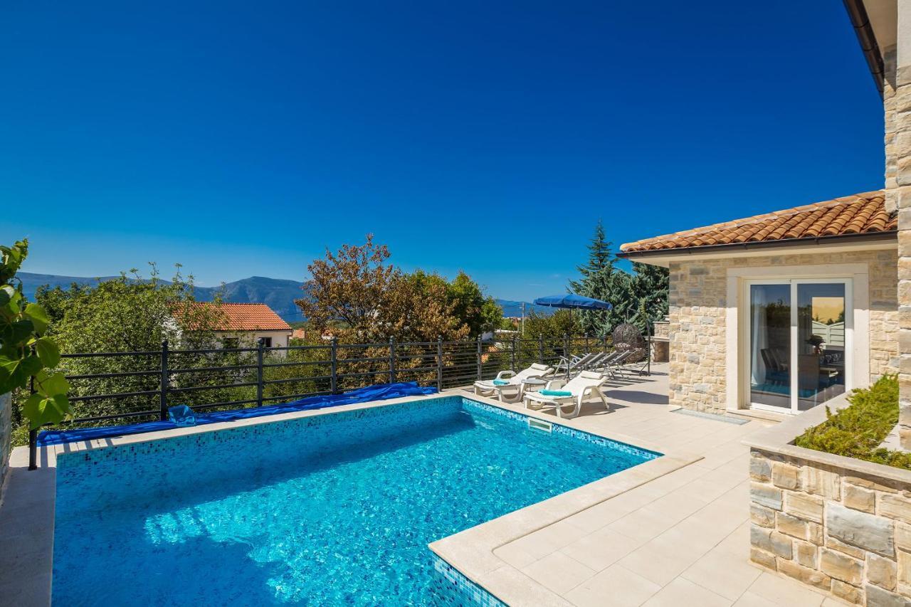Villa Lurda Linardici Krk المظهر الخارجي الصورة